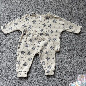 Rylee + Cru 0-3 Floral T-Shirt & Joggers Set 100% Cotton